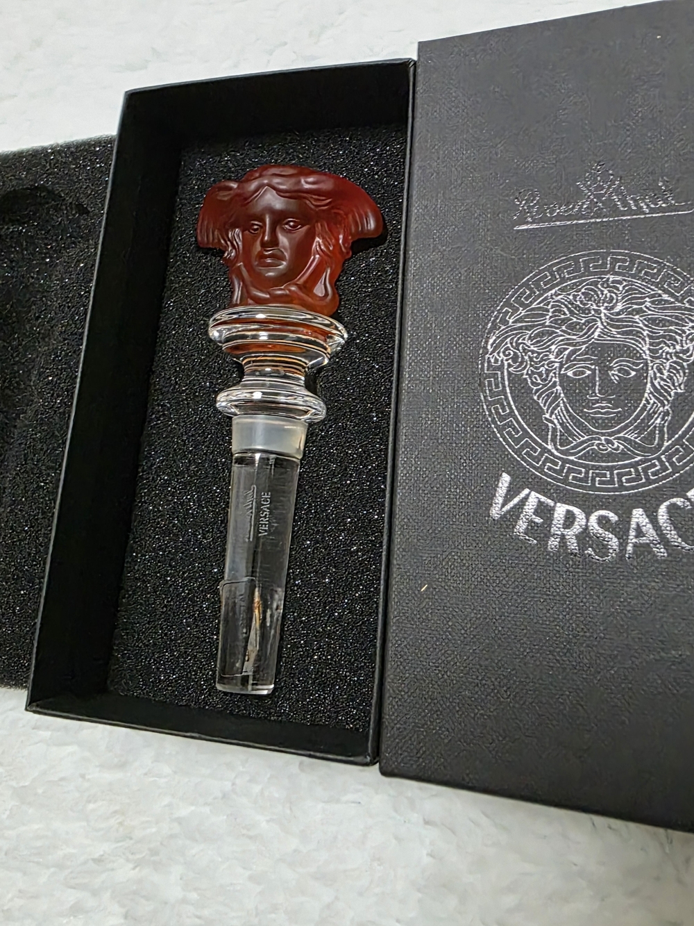 NEW Rosenthal Versace Medusa Amber Crystal Bottle Stopper Austria w/Original Box